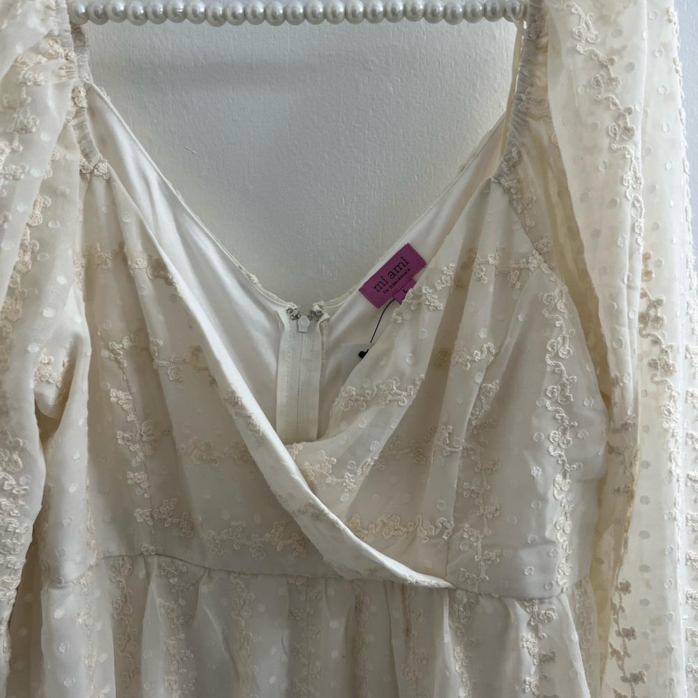 miami Ivory Lace Long Sleeve Dress